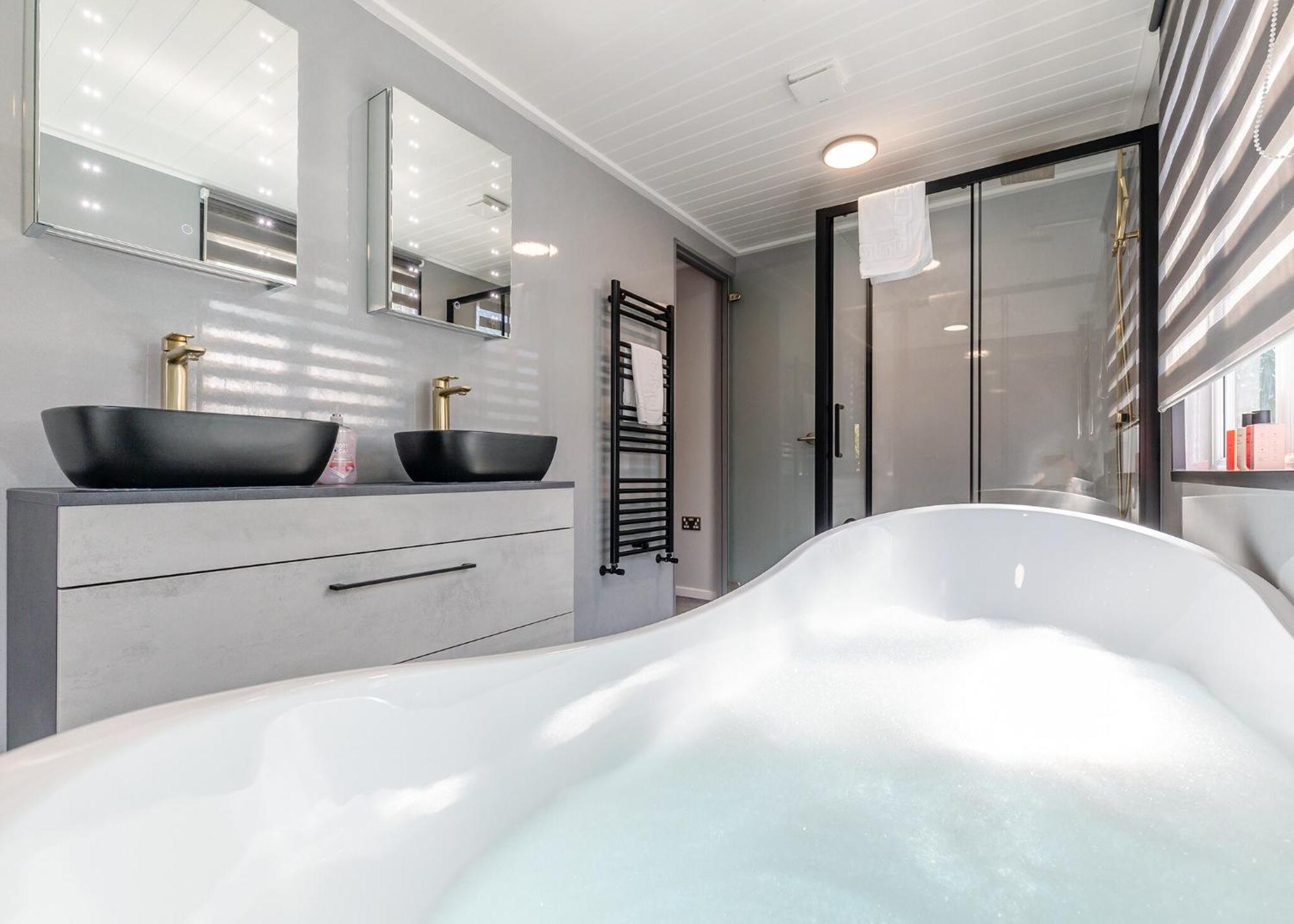 Longnor Wood Holiday Park Εξωτερικό φωτογραφία